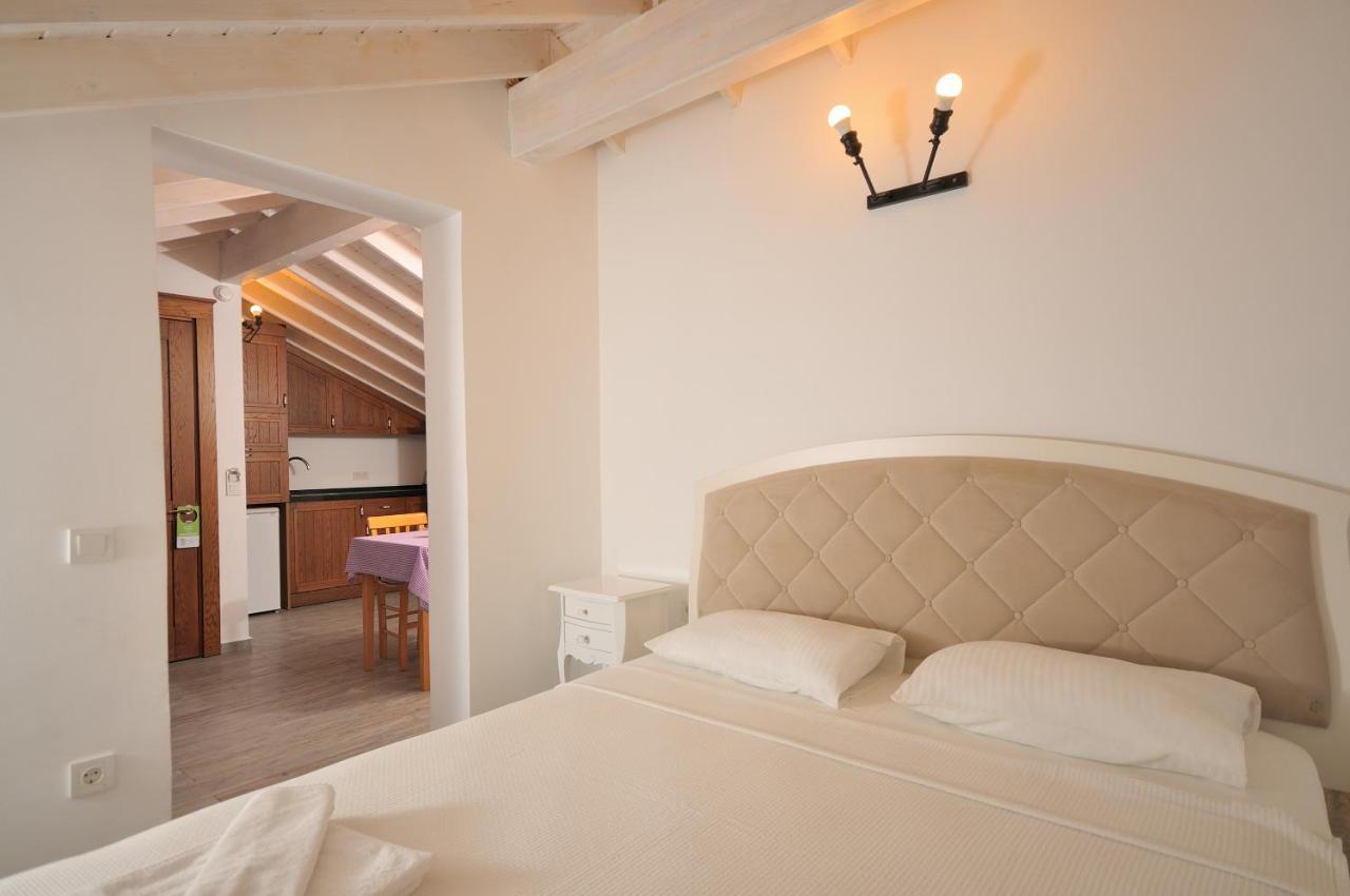 Brothers Cesme Boutique Hotel Exterior photo