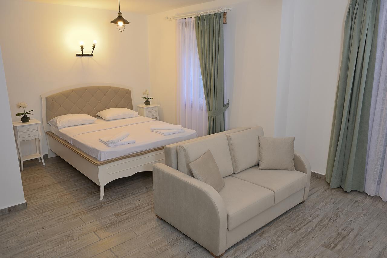Brothers Cesme Boutique Hotel Exterior photo